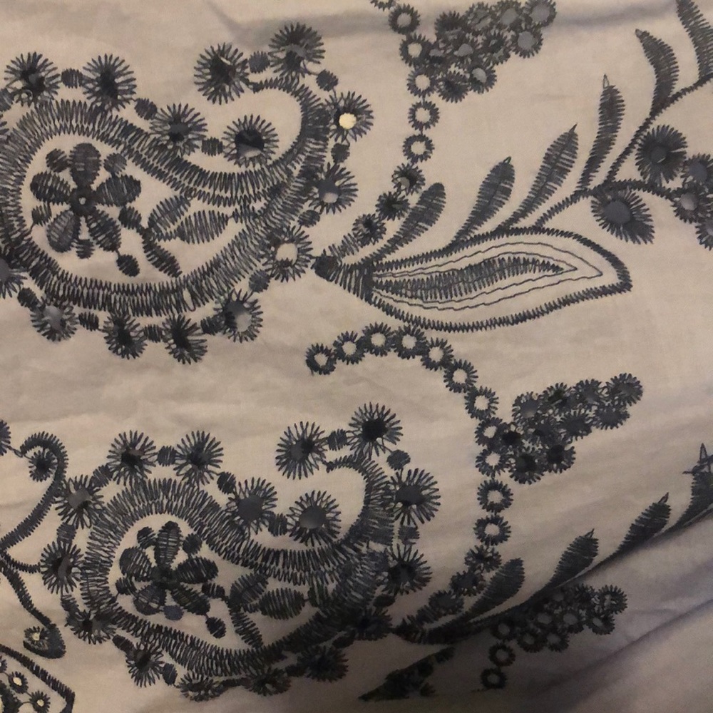 Floral Bell Sleeve Top - Picture 2 of 2